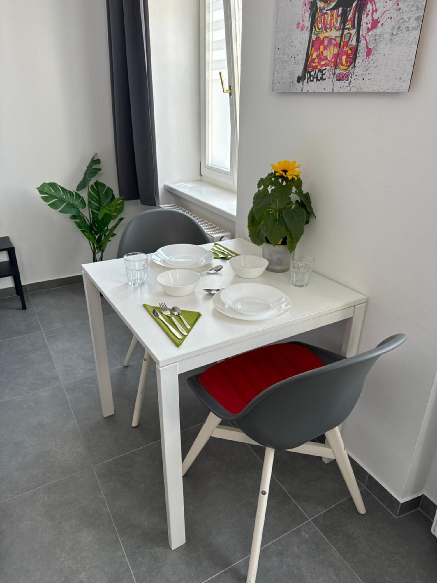 Appartamento Klein Aber Fein Mit Terrasse Vienna Esterno foto